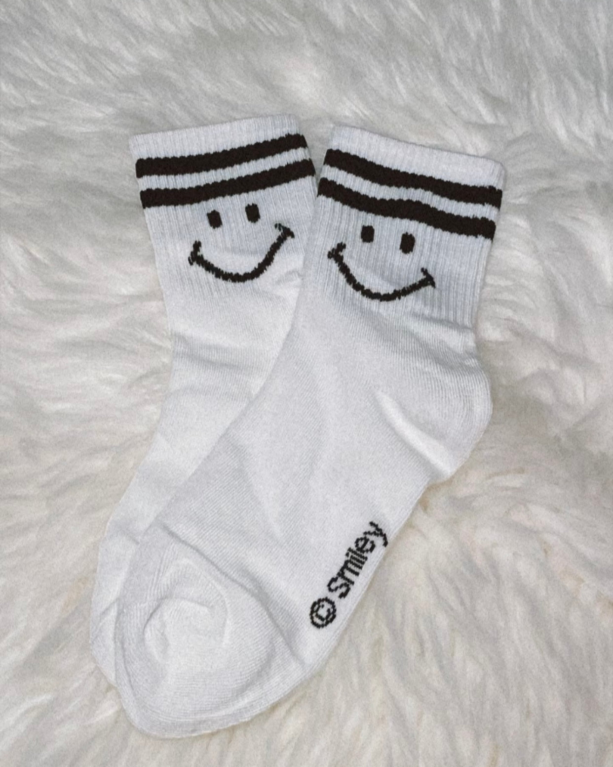 SMILEY QUARTER SOCKS